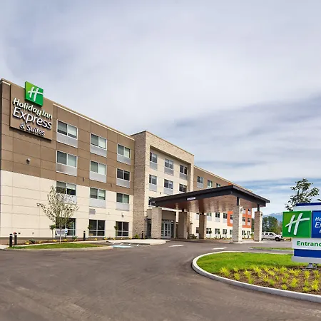 Holiday Inn Express & Suites Terrace By Ihg-3
