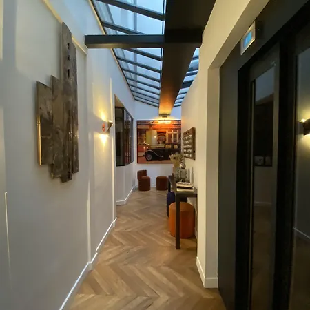 Hotel Scarlett-3