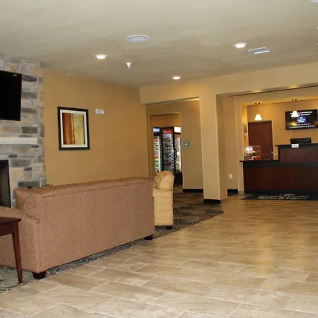 Cobblestone Hotel & Suites - Devils Lake-2
