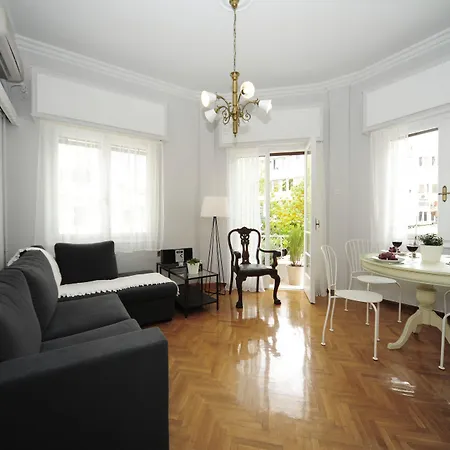 Live In Athens, Psyrri Central Apartments-2