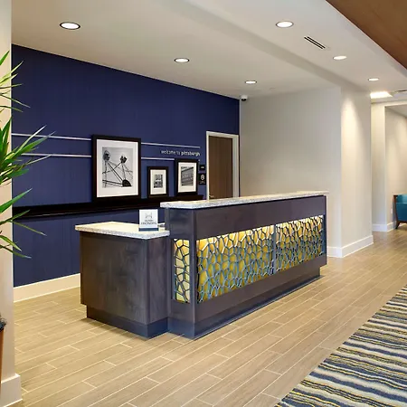 Hampton Inn & Suites Pittsburgh Airport South/Settlers Ridge-2