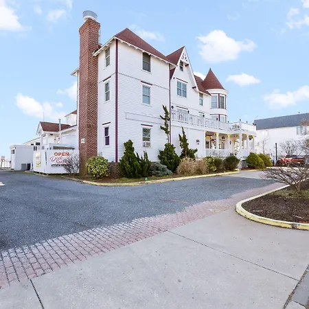 Tavern On The Bay Hotel - Frank Sinatra Suite-2
