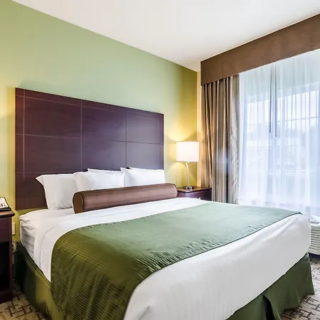 Cobblestone Hotel & Suites - Erie-2