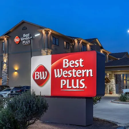 Best Western Plus Big Lake Inn-3
