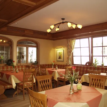 Landgasthof Goldene Rose-3