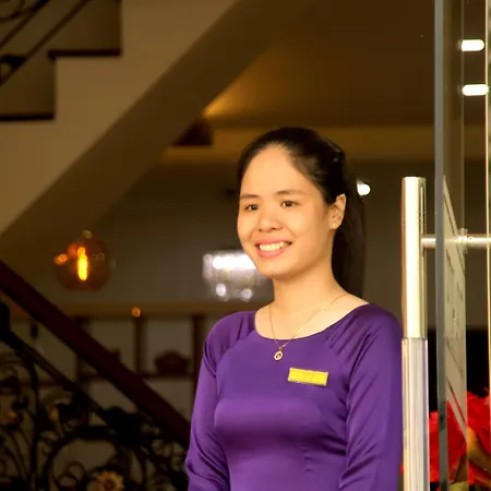 Flora Hotel Hue-2