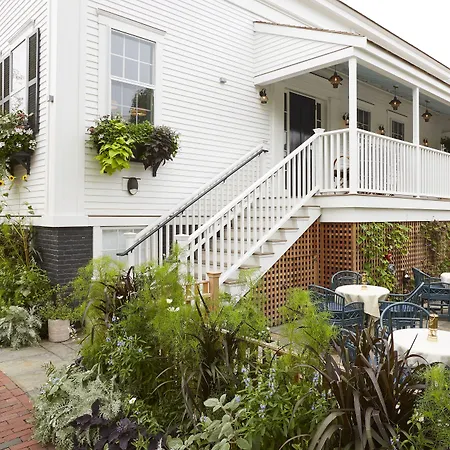 Greydon House-3
