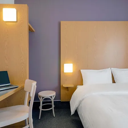 B&B Hotel Prague City-3