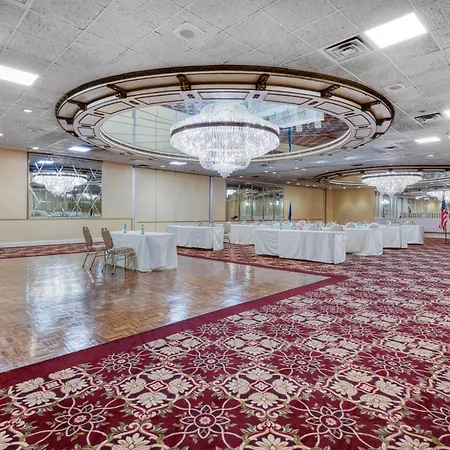 Best Western Plus Genetti Wilkes Barre-3