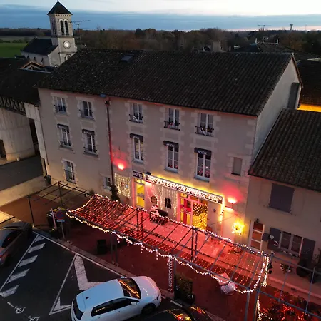 Hôtel Les Deux Porches-3