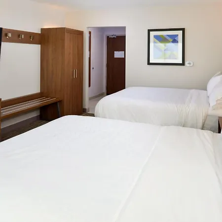 Holiday Inn Express & Suites - Ottumwa By Ihg-3