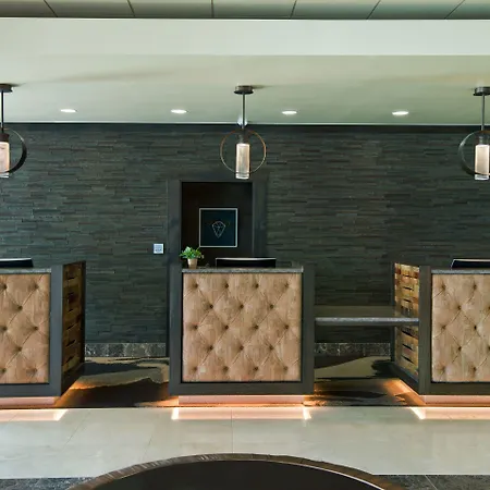 Oxford Suites Sonoma - Rohnert Park-3
