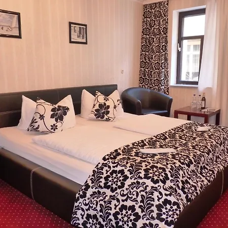 Hotel Zur Traube-3