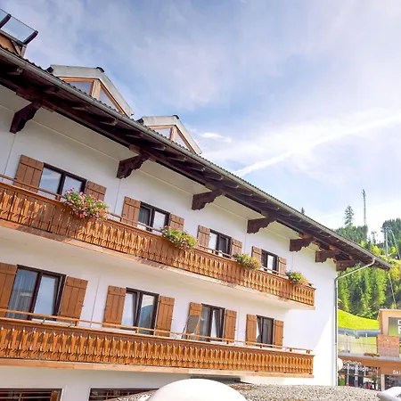 Gut Wenghof - Family Resort Werfenweng-3