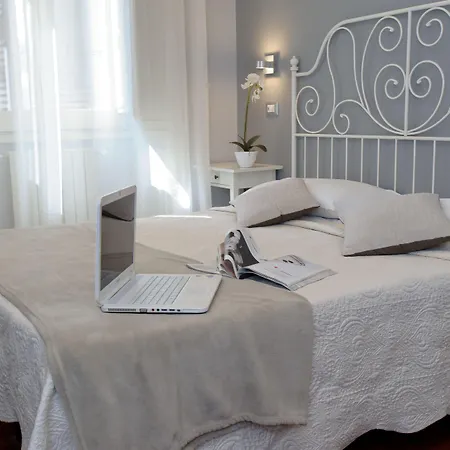 Borghese Executive Suite-2