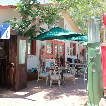 Historic Sheps Miners Inn Near Kingman, Az-3