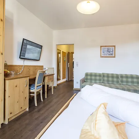 Aparthotel Kronplatz Luxury House-3