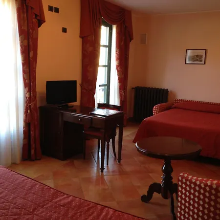 Hotel Barolo-2