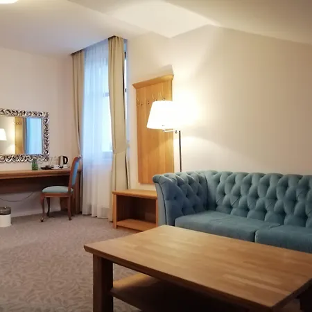 Palac Mortegi Hotel & Spa - Konferencje Dla Biznesu - Restauracja, Spa, Basen, Sauny, Jazda Konna, Mini Zoo, Animacje Dla Dzieci - Luksus, Relaks I Przyroda W Jednym!-2
