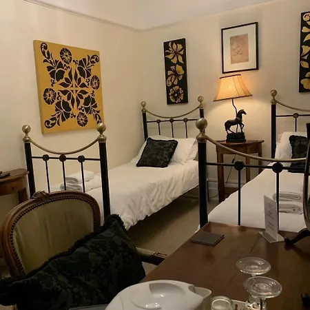 Gothic House-3