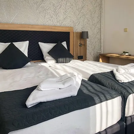 Hotel Bobr-3