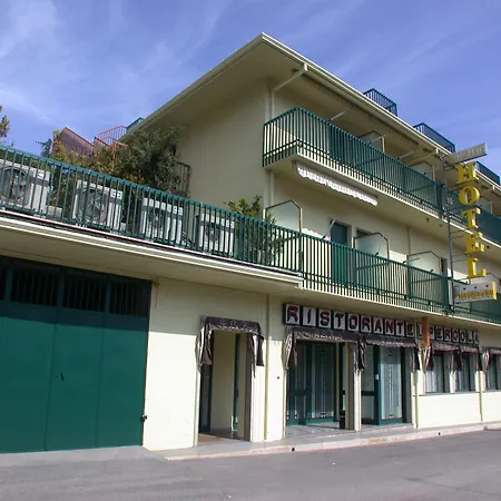 Hotel La Pergola-3