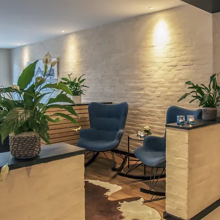 Hotel 6400-3
