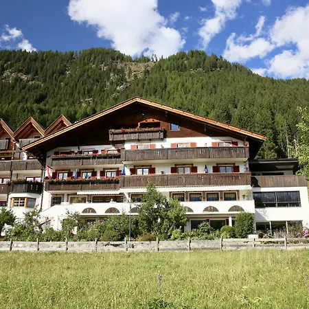 Hotel Alpenland-2