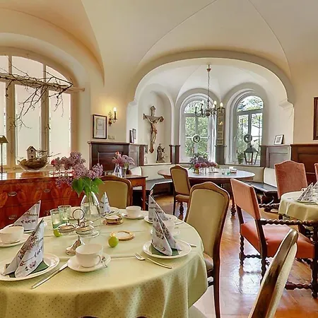 Hotel Kolbergarten-3