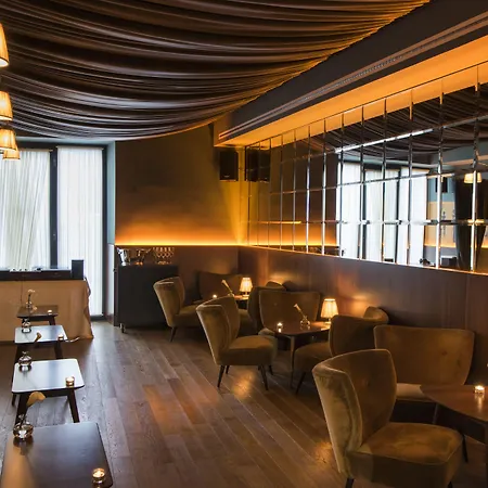 Hotel De' Ricci - Small Luxury Hotels Of The World-3