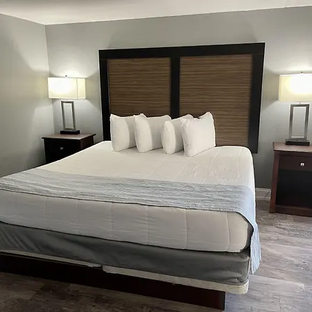 Lake Norfork Resort-2