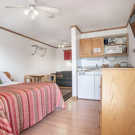 Gateway Motel-2