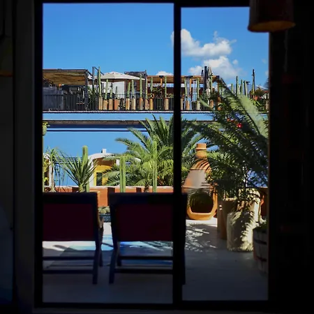 Hotel Los Amantes-3