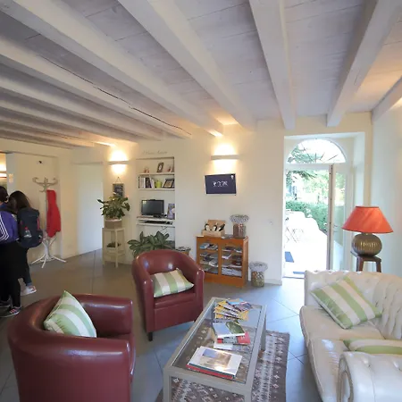 Hotel Villa Moron-3