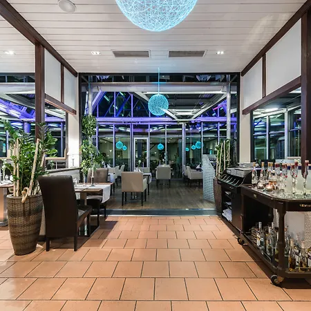 Landhotel Burg Im Spreewald - Resort & Spa-2