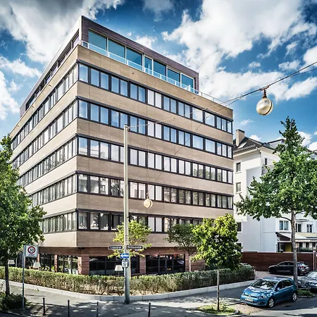 Saks Urban Design Hotel Frankfurt-3