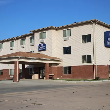 The Edgewood Hotel And Suites-3
