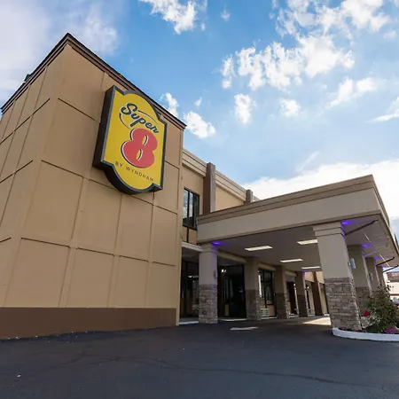 Super 8 By Wyndham Goldsboro-2