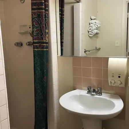 Budget Inn Parker-2