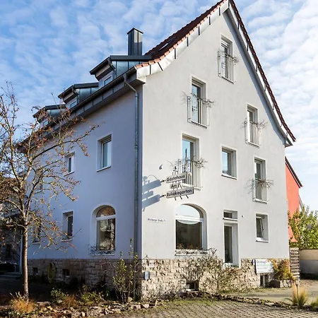 Hotel Am Rokokogarten-2
