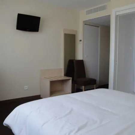 Cit'Hotel Talencia-2