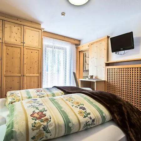 Hotel Steinrösl-3