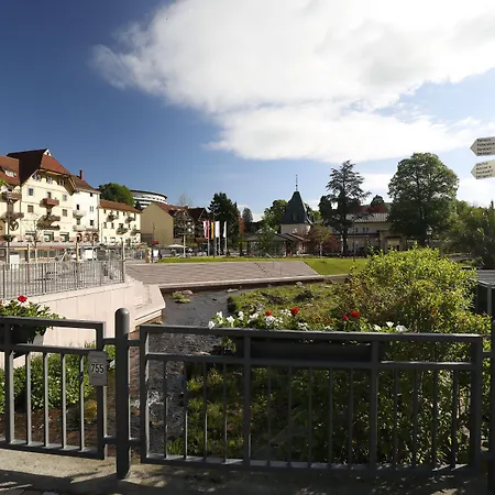Nashira Kurpark Hotel-3
