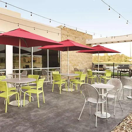 Home2 Suites By Hilton Iowa City Coralville-2