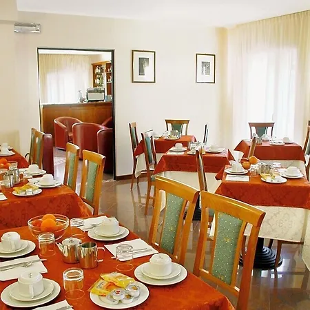 Hotel Dal Ponte-3