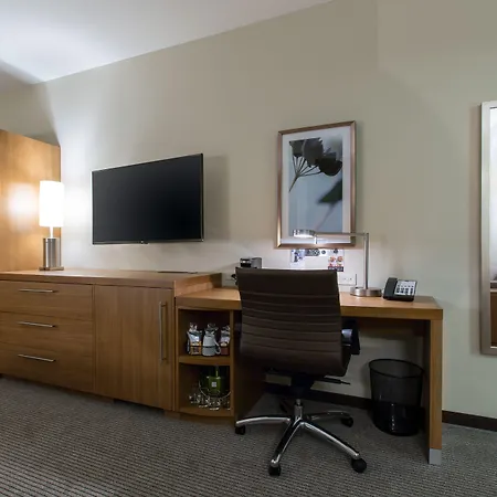 Hyatt Place Delano-2