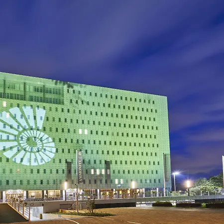 Radisson Hotel & Suites Amsterdam South-3