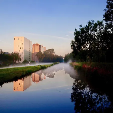 Radisson Hotel & Suites Amsterdam South-2