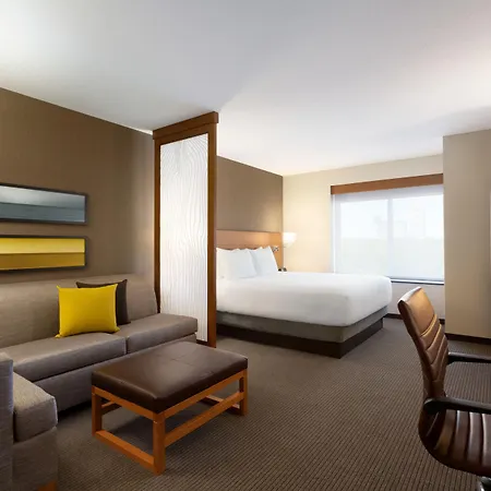 Hyatt Place Niagara Falls-3