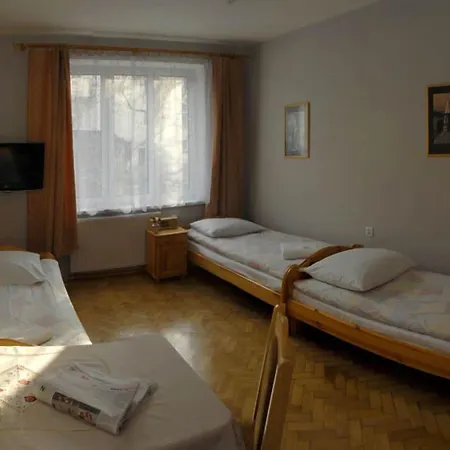 Cybulskiego Guest Rooms-2